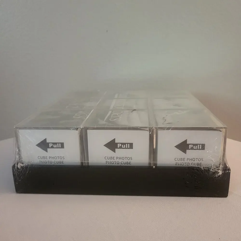 aaron brothers Santa Photo Cube Puzzle Set of 9 Clear Acrylic 2 1/4x2 1/4 in NOS